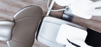 Dentystyczne leczenie zachowawcze – jakie narzędzia są niezbędne?